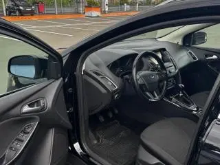 Ford Focus 1.5 TDCi Titanium - 12