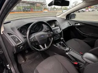 Ford Focus 1.5 TDCi Titanium - 13