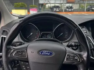 Ford Focus 1.5 TDCi Titanium - 17