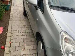 Vând opel corsa