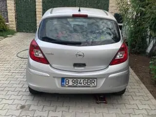 Vând opel corsa