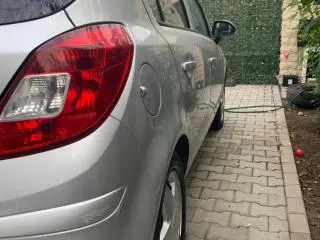 Vând opel corsa