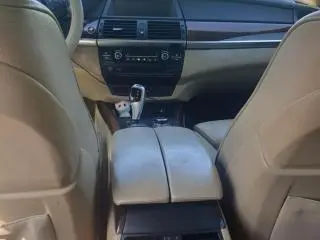 Vand BMW X5 stare buna, acte la zi.