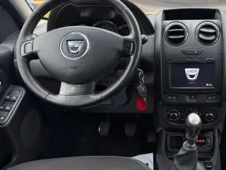Dacia Duster 1.5 dCi 4x2 Laureate - 7