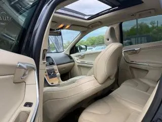 Volvo XC 60 2.4D DRIVe Momentum - 21