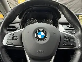 BMW Seria 2 216d Active Tourer - 26