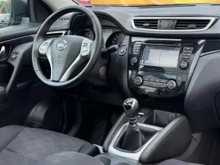 Nissan Qashqai 1.2 DIG-T TEKNA