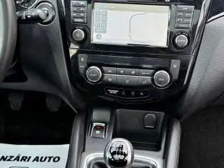Nissan Qashqai 1.2 DIG-T TEKNA - 18
