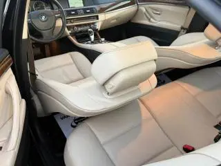 BMW Seria 5 520i Aut. Modern Line - 19