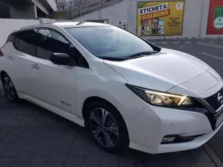 VAND Nissan Leaf Tekna Special in garantie,full opt.,biton alb perlat cu negru - 8