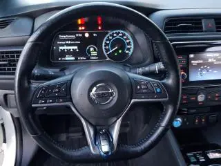 VAND Nissan Leaf Tekna Special in garantie,full opt.,biton alb perlat cu negru - 17