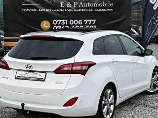 Hyundai i30 1.6 CRDI Comfort+ - 11