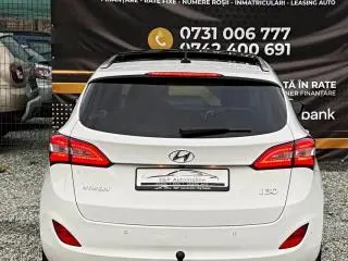 Hyundai i30 1.6 CRDI Comfort+ - 13