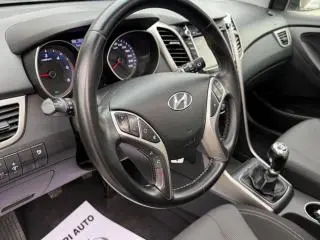 Hyundai i30 1.6 CRDI Comfort+ - 17
