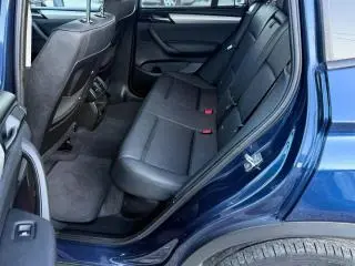 BMW X3 xDrive20d - 16