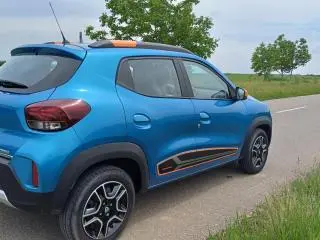 Dacia Spring confort plus
