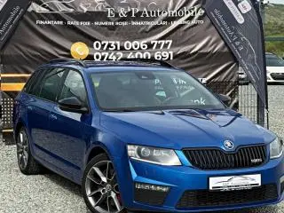 Skoda Octavia Combi 2.0 TDI (Green tec) RS - 11
