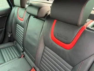 Skoda Octavia Combi 2.0 TDI (Green tec) RS - 17