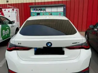BMW i4 eDrive40 84KW BATERIA