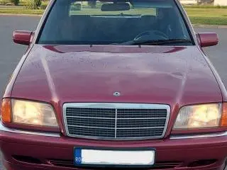 Vand Mercedes C180 benzina / 1993