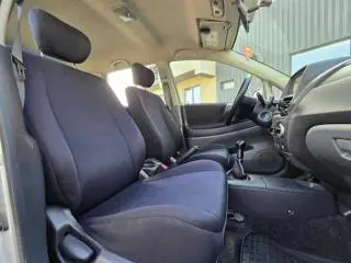 Suzuki Liana 1.6 Benzina - 6
