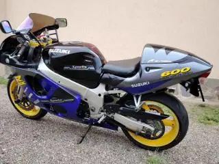SUZUKI GSXR 600 ! stare FOARTE BUNA - 6