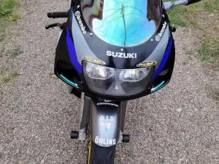 SUZUKI GSXR 600 ! stare FOARTE BUNA - 7