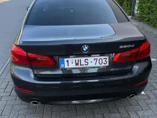 BMW 520 luxury line