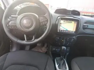 Jeep Renegade Plug-In Hybrid, 240CP, 4x4, Led, pachet iarna