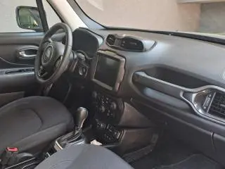 Jeep Renegade Plug-In Hybrid, 240CP, 4x4, Led, pachet iarna - 6