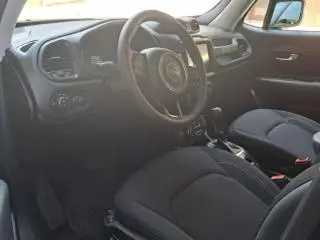 Jeep Renegade Plug-In Hybrid, 240CP, 4x4, Led, pachet iarna - 7