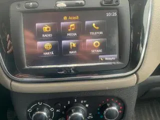 Logan Lodgy 1.2 benzina - 8