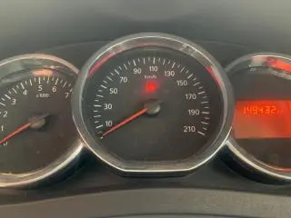 Logan Lodgy 1.2 benzina - 10