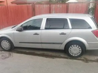 Opel astra h 1.7