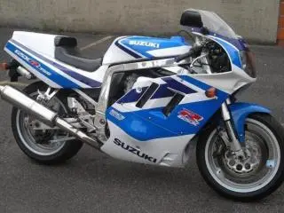 PIESE suzuki gsxr 750 / ulei / lichid - 7