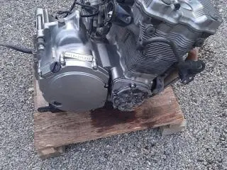 MOTOR suzuki gsx 600 F - 7