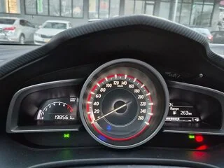 Mazda 3 Sky Active,1998 cmc