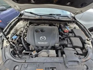 Mazda 3 Sky Active,1998 cmc