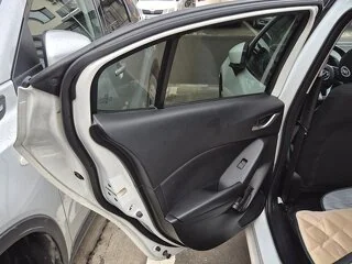 Mazda 3 Sky Active,1998 cmc - 8
