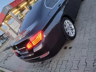 BMW Seria 5 520d Aut. Luxury Line