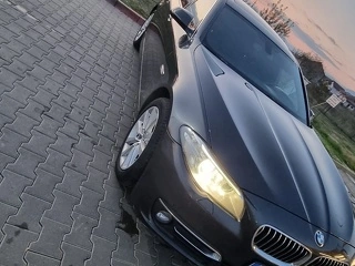 BMW Seria 5 520d Aut. Luxury Line