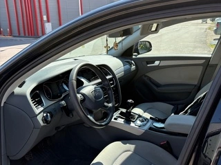 Vând Audi a4 b8