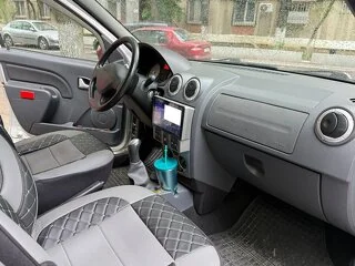 Vand Dacia Logan 1.6 16V Prestige benzina 2007 - 6