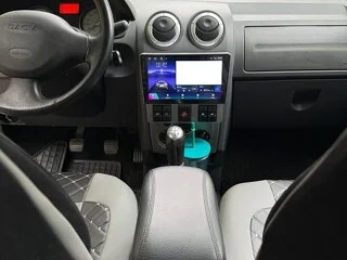 Vand Dacia Logan 1.6 16V Prestige benzina 2007 - 9