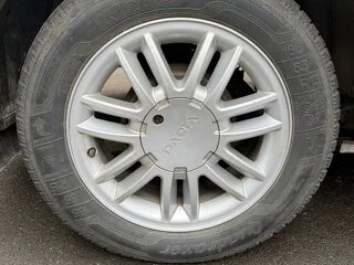Vand Dacia Logan 1.6 16V Prestige benzina 2007 - 17
