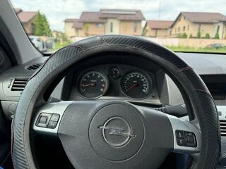Propietar vand  auto OPEL ASTRA H 1.4