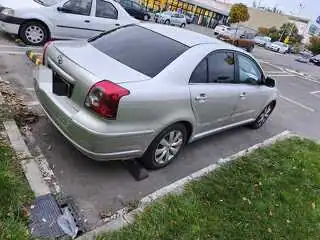 Vând Toyota Avensis T25, 1.6 Benzină, 110 CP, 2007, KM 268000