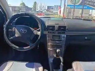 Vind Toyota  Avensis 1, 6 benzina +gpl