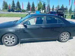 Vind Toyota  Avensis 1, 6 benzina +gpl