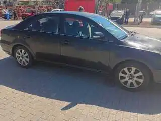 Vind Toyota  Avensis 1, 6 benzina +gpl